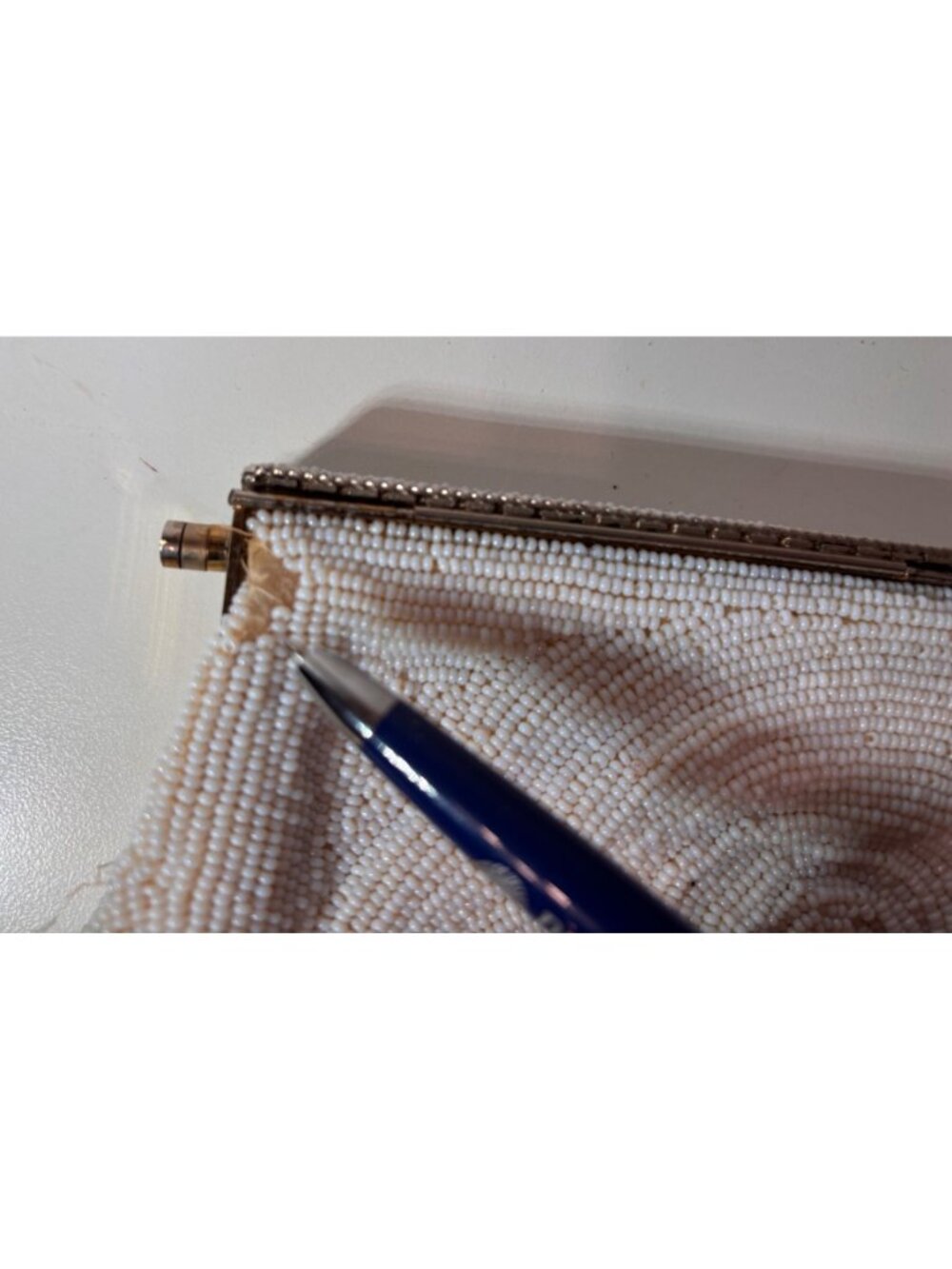 Vintage White Seed Beaded Evening Clutch Floral Design & Metal Frame - Picture 4 of 8